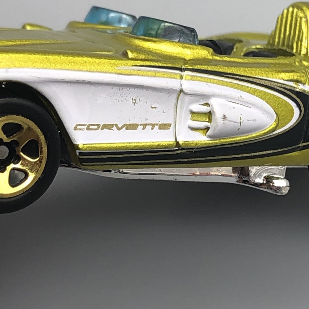 Hot Wheels Chevrolet Chevy Corvette SR-2 SR2 Diecast Car Acid Green 1/64 Scale - Picture 10 of 12